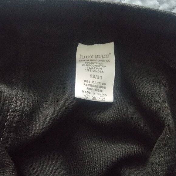 Judy Blue Black Joggers High Waist 13/31 - Picture 4 of 6